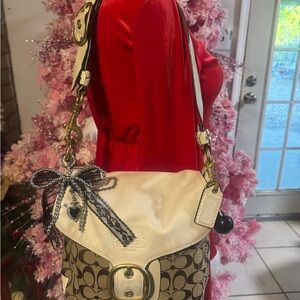 Coach Signature Canvas Shoulder Bag - Brown and Cream